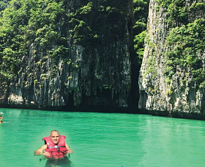 Snorkeling in Phuket