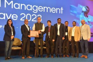 Ganesh Jivani of Matrix Comsec wins 'Industry Stalwart' Award